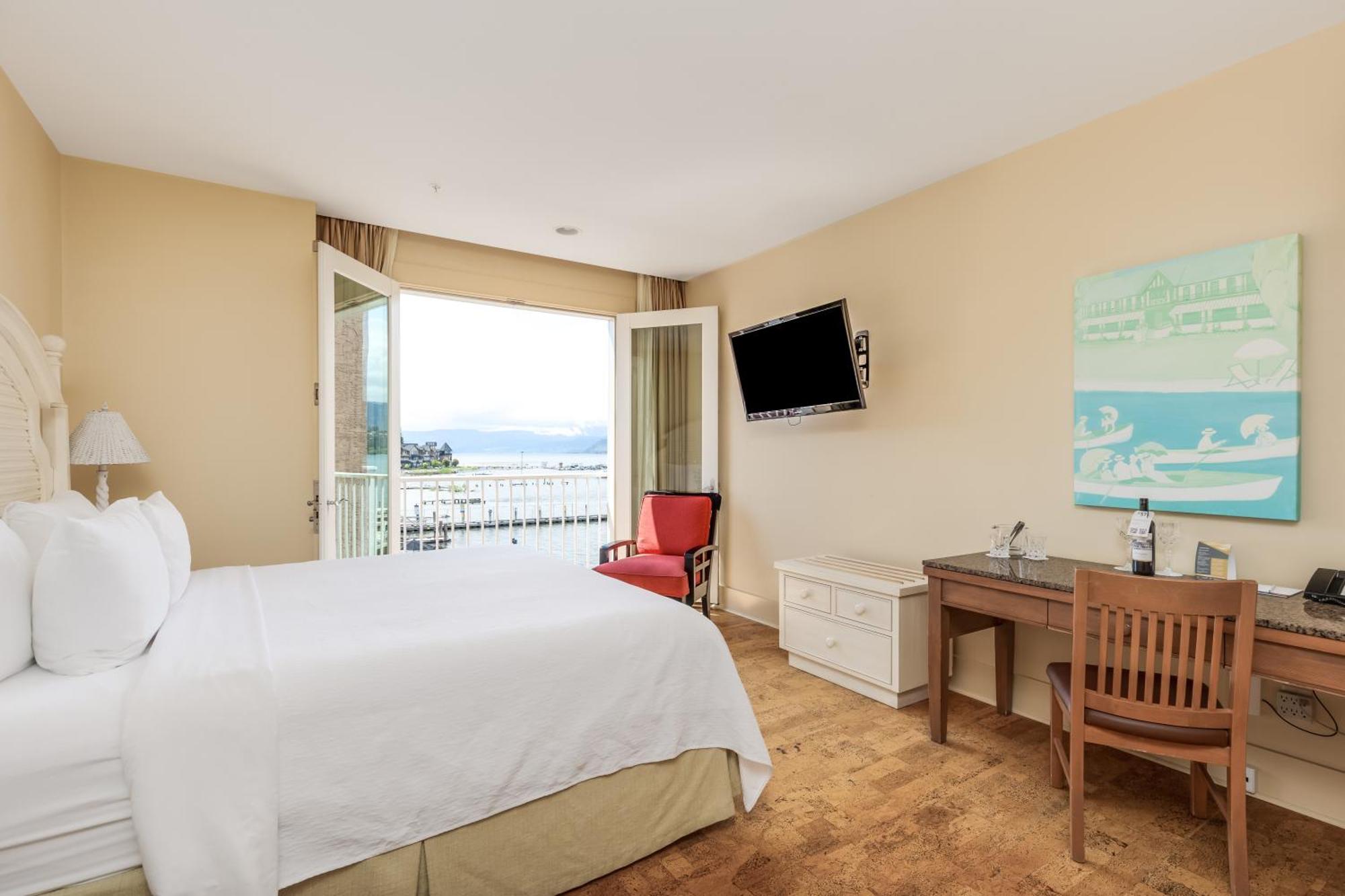 Hotel Eldorado At Eldorado Resort Kelowna Room photo