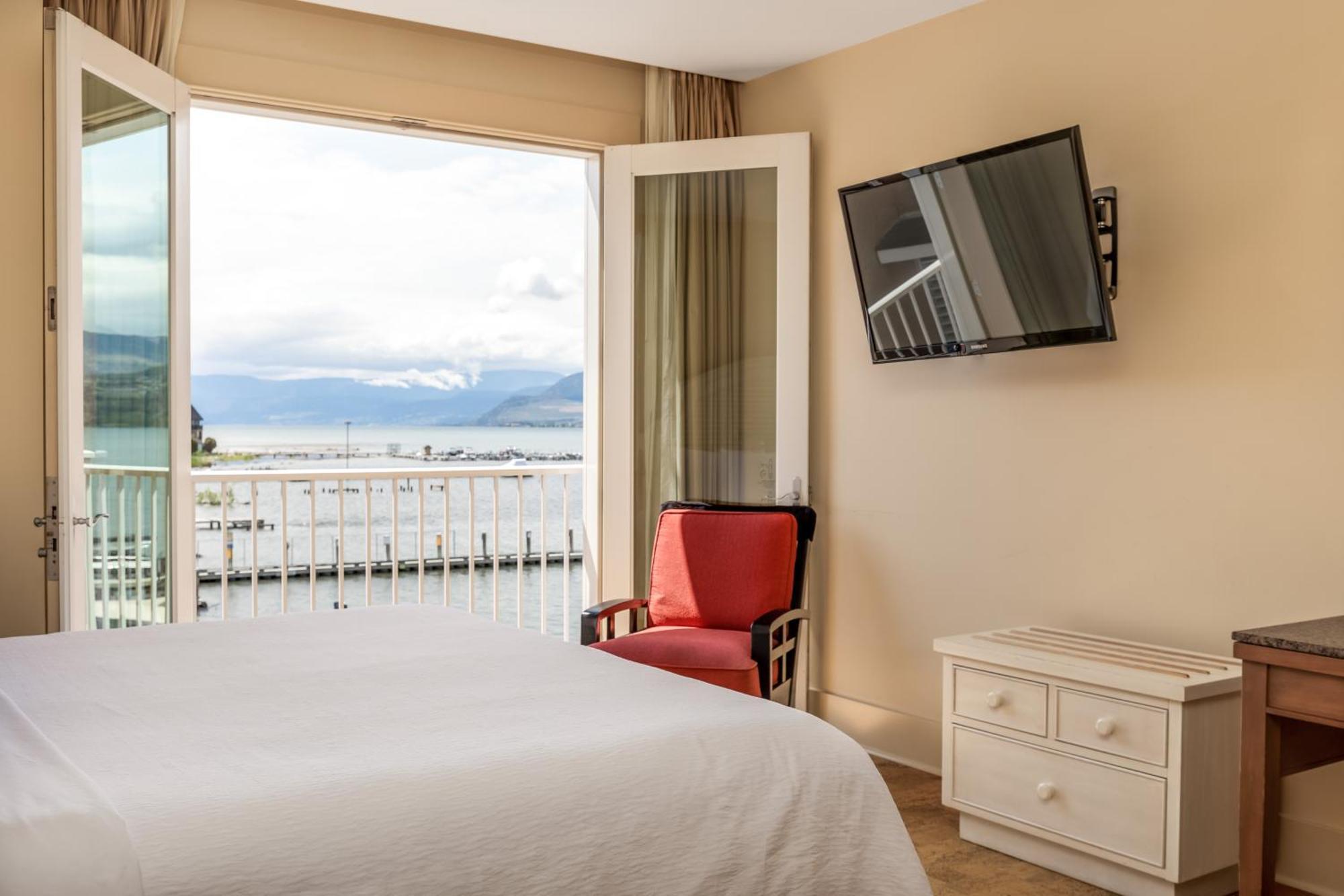 Hotel Eldorado At Eldorado Resort Kelowna Room photo