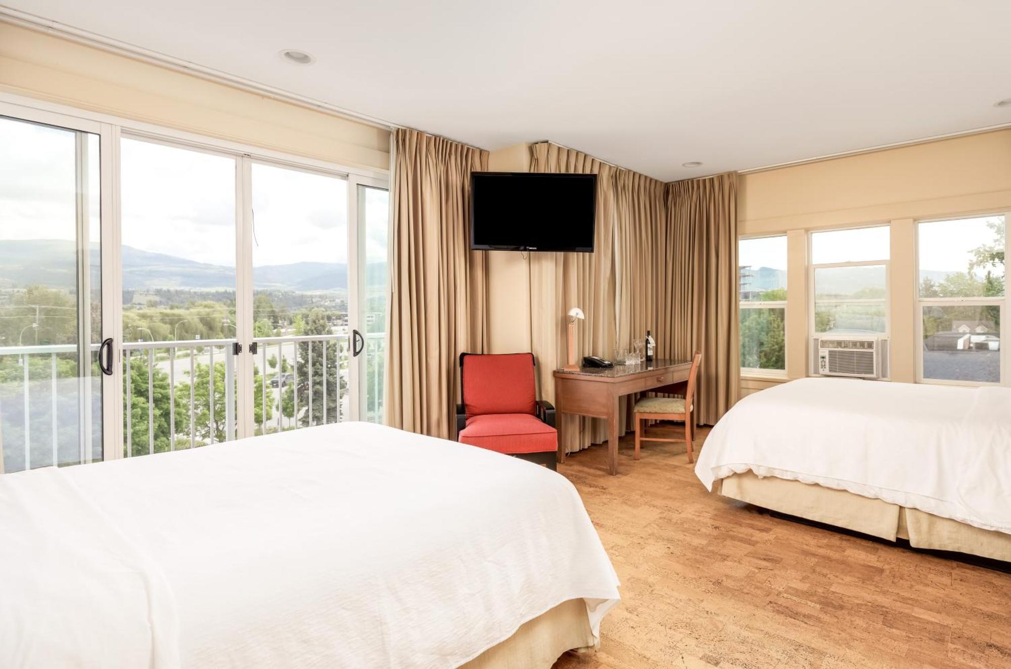 Hotel Eldorado At Eldorado Resort Kelowna Room photo